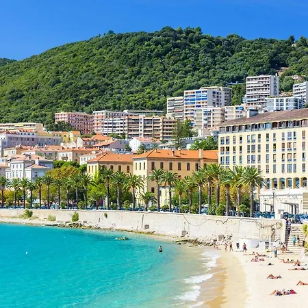 Cozy Et Confortable Au Coeur D'ajaccio Accommodatie bij particulieren *